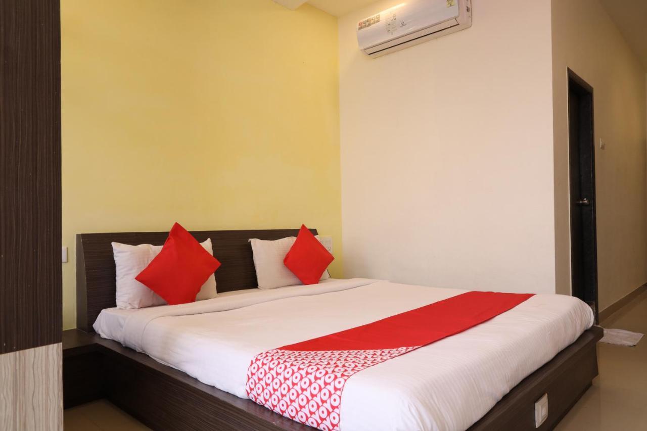 Hotel Sunrise N Resorts Nagpur Esterno foto